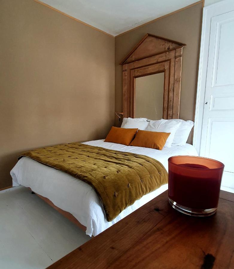 Aux Couleurs De Neuvy Otel Dış mekan fotoğraf